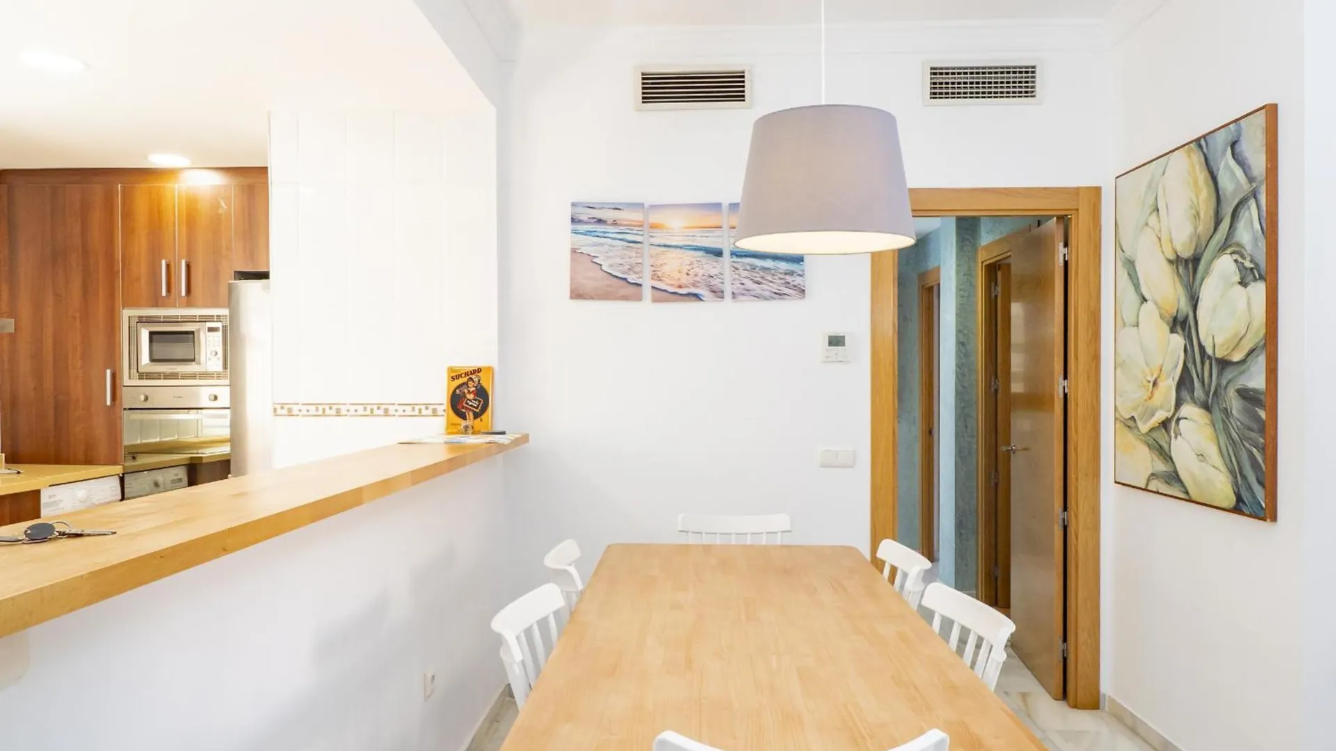 Cubo'S Cabopino Beach Marbella Apartment ספרד